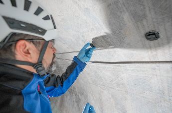 Befestigungslösungen für dynamische Bereiche wie Rotorblätter in Windturbinen