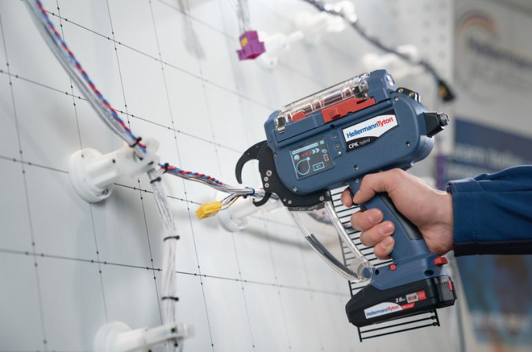 Autotool hybrid in der Anwendung